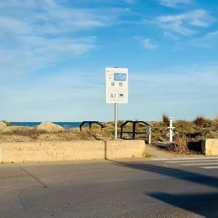 Holiday home Adosado En La Playa Con Piscina